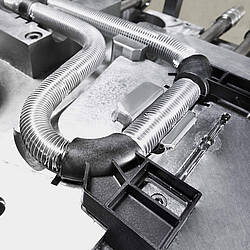 Hybridtechnologie - Neue Materialkompetenz in Verbindung mit Metallen